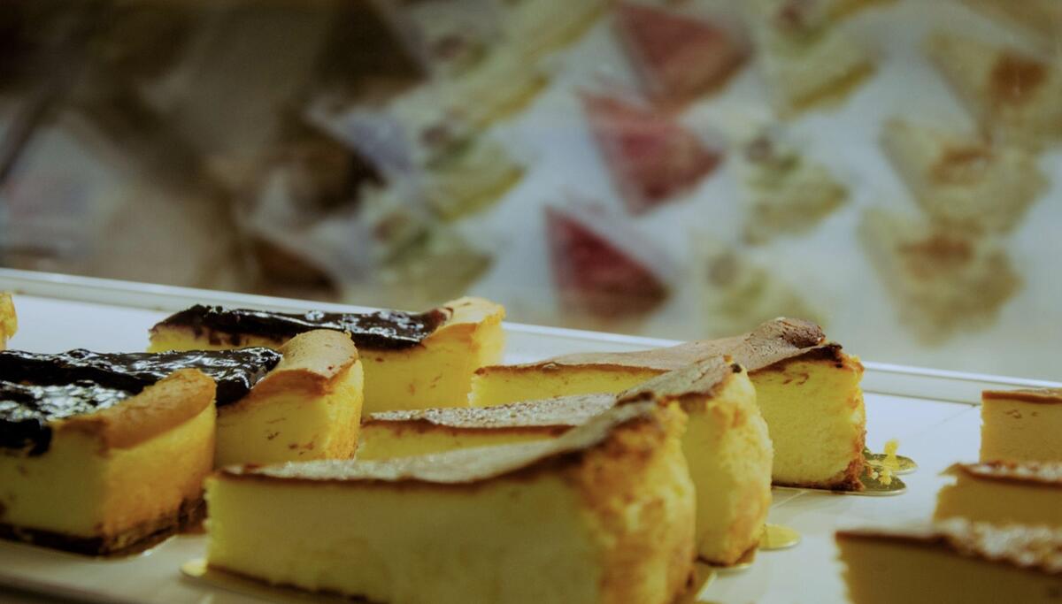Golden tarts